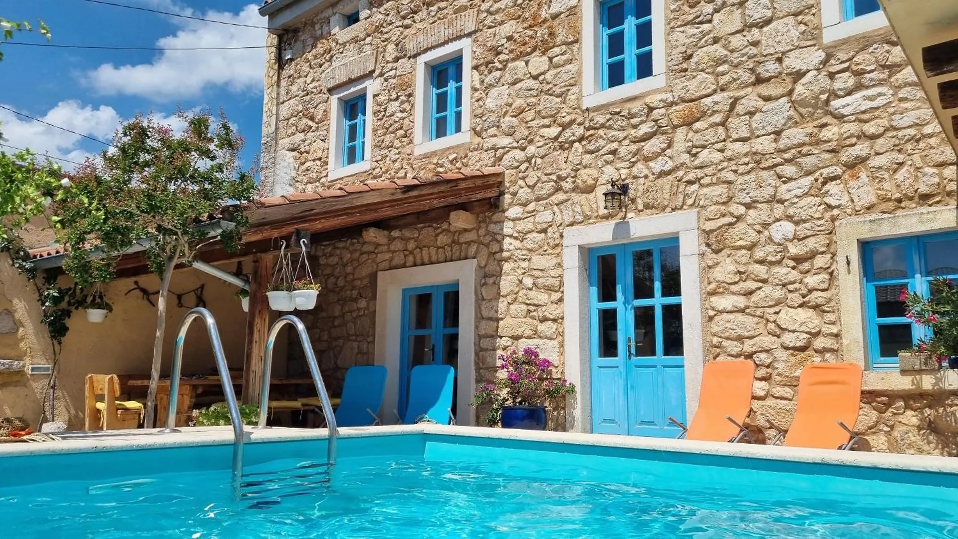 Charming Stone Villa In A Peaceful Setting Near Crikvenica Barci